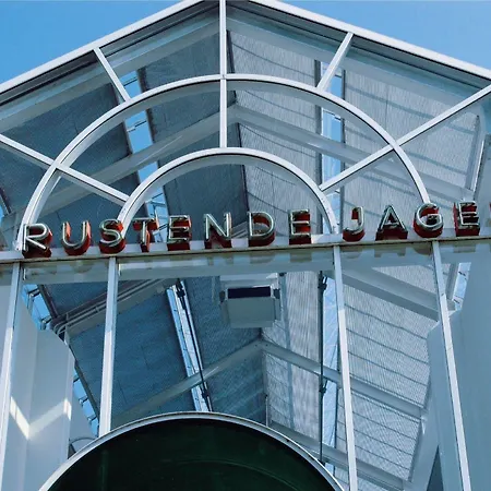 Hotel De Rustende Jager