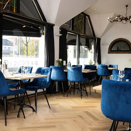 De Rustende Jager Hotel