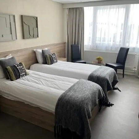 De Rustende Jager 4* Nieuw-Vennep