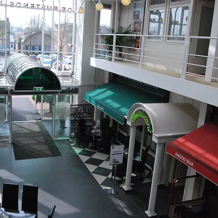 Hotel De Rustende Jager 4*