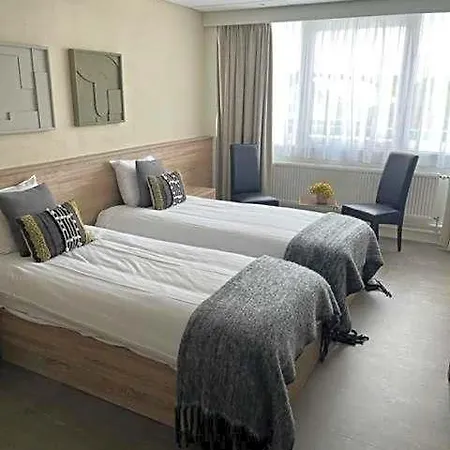 Hotel De Rustende Jager Nieuw-Vennep