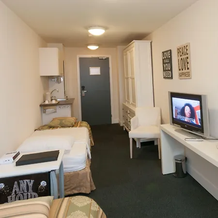 מלון De Rustende Jager